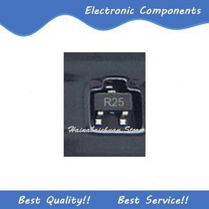 및   2SC4226 R24/R25 SOT-323 로트당 10개