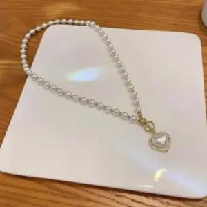 [옷자락]여성 스타일 사랑스러운 하트 진주 네크리스