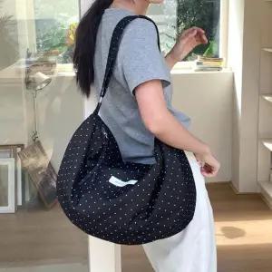 [셀러에이드]마띠에르 여성 반달 빅 크로스백 숄더백 쇼퍼백 빅백 여행가방