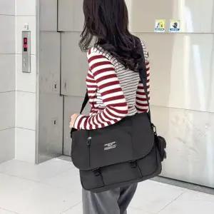 [셀러에이드]베이직 캐리어결합 메신저백 크로스숄더백 미니파우치