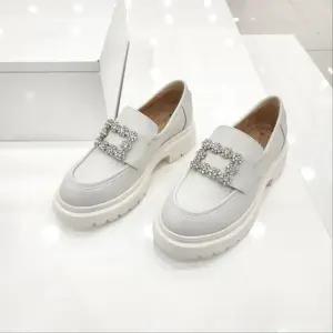 [탠디]by미셸 x25006 소가죽 소재 4cm굽 여성 앞 장식 로퍼 cc2_CC