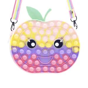 해피톡톡 푸쉬팝 버블 애플가방 유아크로스백 어린이백 잇가방 크로스백 푸쉬 푸시 학생 놀이 실리콘