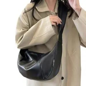 [패션] 데일리 여자 숄더백 가방 반달 크로스백 여성 토트백 핸드백 쇼퍼백