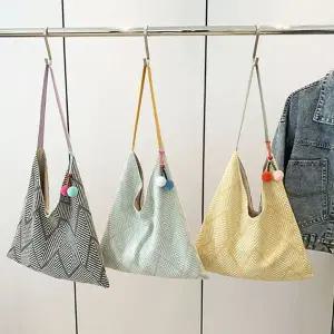 [셀러에이드]여성 헤링본V 패턴 숄더백 가방 빅사이즈 휴가 기저귀