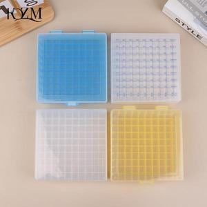 연결 덮개를 가진 2ml 1.5ml 저온 보존 관을 위한 100 구멍 실험실 플라스틱 관 상자 선반 사용