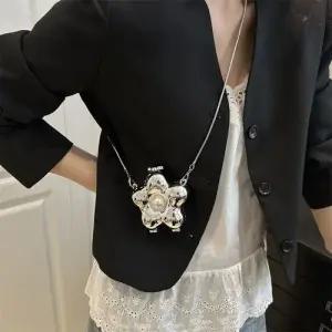 쉬헐크 여친 가방 미니백 꽃 KKE5