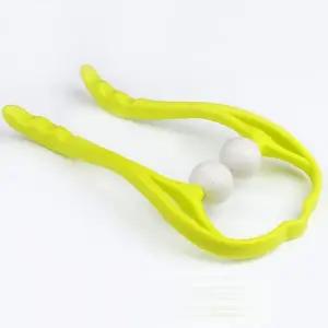 핸디 목마사지 뒷목 주무르기