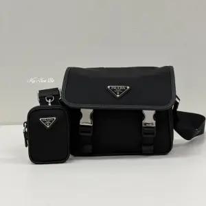 MUST IT_ 리나일론 앤 사피아노 레더 숄더백 블랙 2VD034 2DMH F0002