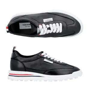 톰브라운 MFE018B L0064 001 남성 스니커즈