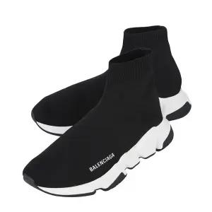 (발렌시아가) X_645056 W2DBQ 1015 남성 스피드러너 스니커즈