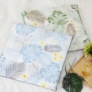 이솔홈 몬스테라 세미 사각 방석