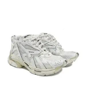 [발렌시아가] 러너 스니커즈 677402 W3RB1 9000