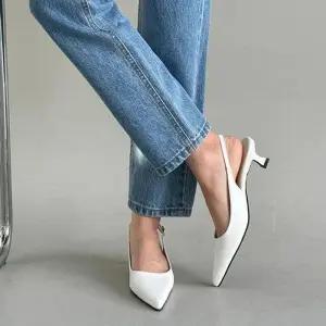 ONM 스틸레토 뾰족코 베이직 미들굽 스트랩 슬링백힐 4f