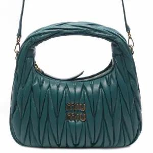 [롯데백화점]미우미우 여성 완더 마테라쎄 호보 토트숄더백  5BC125 N88 F0K41 V OOY 23F