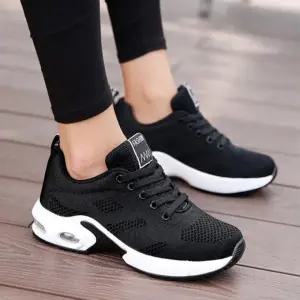 메쉬 운동화 남녀공용 워킹화 러닝화 여름운동화 키높이운동화 데일리스니커즈