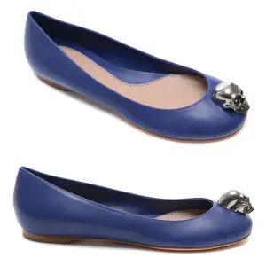 [롯데백화점]알렉산더맥퀸 18SS 여성 스컬장식 플랫 슈즈  485780_WHMUJ_4385_18S