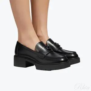 [코치] 리아 로퍼 슈즈 블랙 149399668