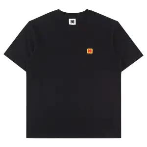 코닥 에센셜 아스킨 반팔 티셔츠 K6223LRS34BLK