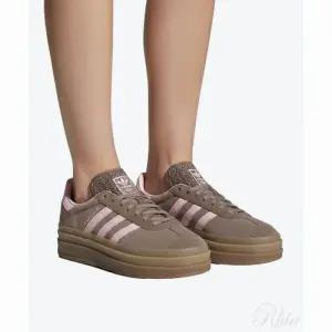 [아디다스] 여성 스니커즈 가젤 볼드 브라운 JQ6436 152108806