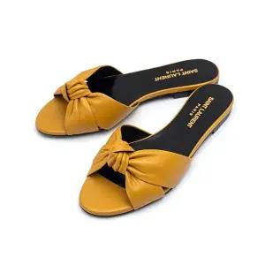 [롯데백화점]생로랑 비앙카 플랫 뮬 633961-2O500-2850