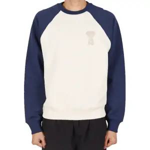 [롯데백화점]아미 아미 26SS 공용 빅 하트로고 투톤 맨투맨 크림화이트잉크 USW781 747 A027