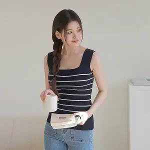 르포엠 최초가 69,000원마린 스퀘어넥 스트라이프 니트탑 2종 택1 205552