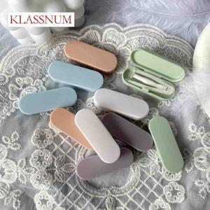 호환상품 KLASSNUM 캔디 컬러 콘택트 렌즈 케이스 키트 휴대용 아이 케어 도구 세트 트위저 및 흡입 스틱