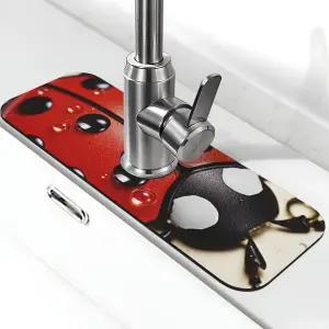 아름다운 무당벌레 싱크대 스플래시 가드 수도꼭지 매트 15인치 X 5.5 흡수력이 뛰어난 빠른 건조