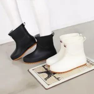 [옷자락]여자 장마철 필수 미끄럼방지 발목 고무 숏 레인부츠