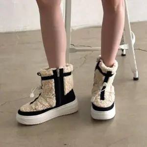 [옷자락]여성 합성가죽 퍼 지퍼 레이스업 앵클부츠