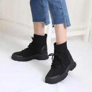 [옷자락]여성 가을 겨울 니트 삭스 통굽 앵클 부츠