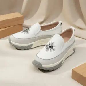 여성 데일리 청키솔 키높이 슬립온 스니커즈