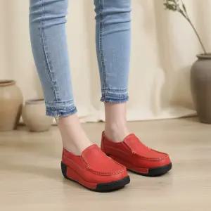 여성용 일상용 가죽 키높이 슬립온 로퍼