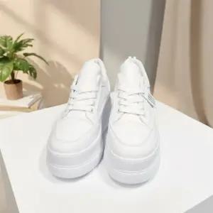 여성 데일리 통굽 라운드토 캐주얼 스니커즈 운동화