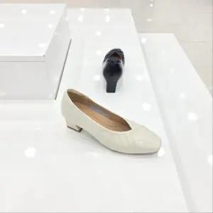 [탠디]by미셸 x26015 소가죽 소재 4cm굽 기본패턴 여성 펌프스 구두 cc4_CC