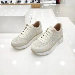 [탠디]by미셸 x25003 소가죽 소재 4cm굽 여성 밴딩끈 스니커즈 cc1_CC