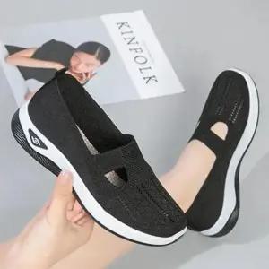 중년여성 여름 엄마 가벼운 미끄럼 방지 발편안 단화 화 중년 논슬립신발