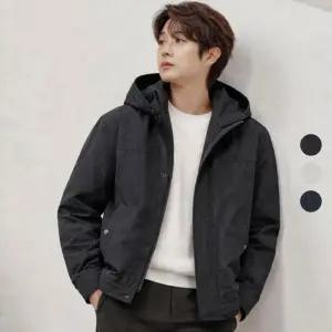 [롯데백화점]프로젝트엠 남성 레귤러핏 디테처블 후드 쉘파카 패디드 점퍼 EPF1JJ1200