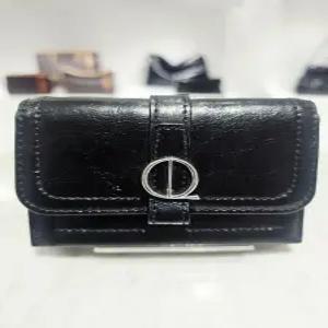 [루이까또즈] 루이까또즈 여성 카드지갑 ST1SO03BL