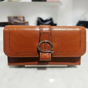 [루이까또즈] 루이까또즈 여성 카드지갑 ST1SO03TA