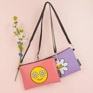 [라일리] Rly TBZ 귀여운 헬로우윙 스마일 핸드폰 가방 WH