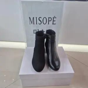 [미소페]여성 앵클 부츠 111846003-1_CA