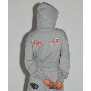 매장정품 SLEEKGLOW 엔젤 아플리케 크롭 후드 집업[그레이]