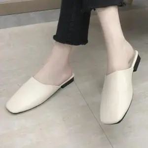 [라일리] Rly 편한운동화 힐슬리퍼 여성슬리퍼 따뜻한 블로퍼 방