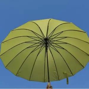 장우산 자동 나무손잡이 곡선형 튼튼한 16K 우비 일자형