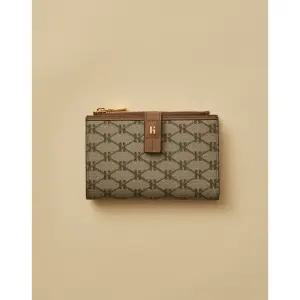 국내 매장판 헤지스 vk 지갑 인기신상HIWA5F884W2_여성 브라운 로고패턴 가죽 중지갑 여성 여자 정품