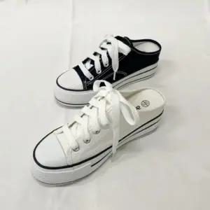 [옷자락]여성 높이조절 캐주얼 통굽 캔버스 뮬 운동화