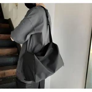 실용적인 헬스가방 빅사이즈 메신저 크로스백 스트릿 남자여자