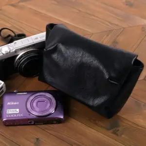 SpaR 가죽 디카 카메라 파우치 중형 블랙 OWJ60323