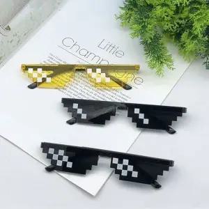 특이한 모자이크 선글라스 방송 리액션 안경 촬영소품